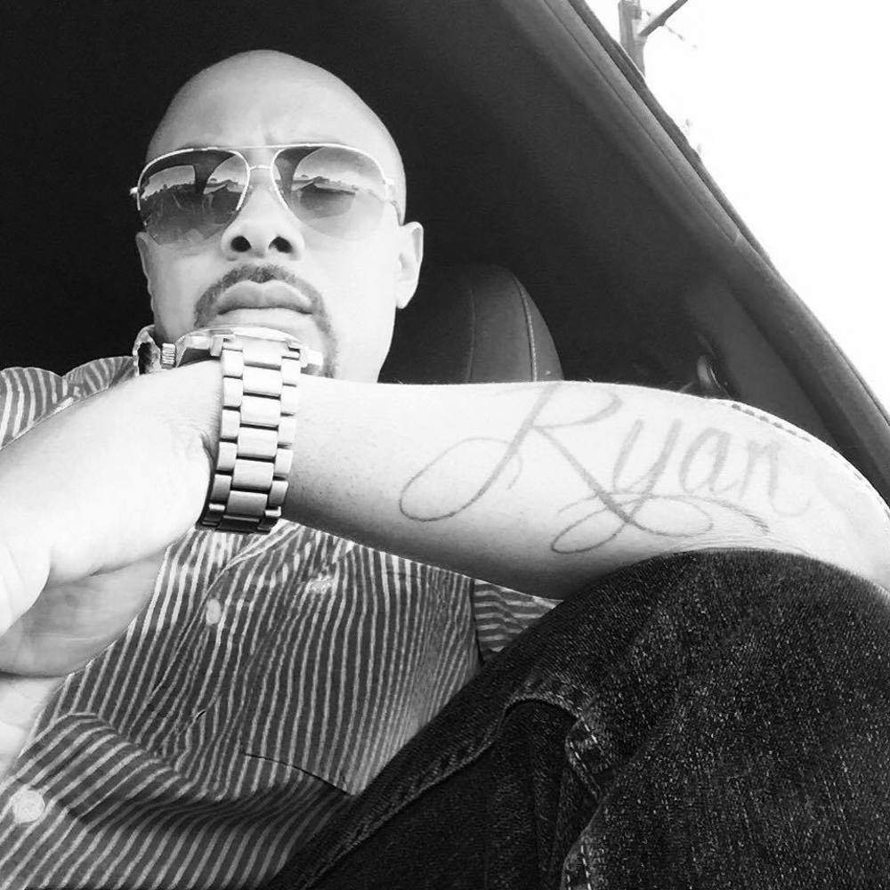 Meet your Posher, Robert